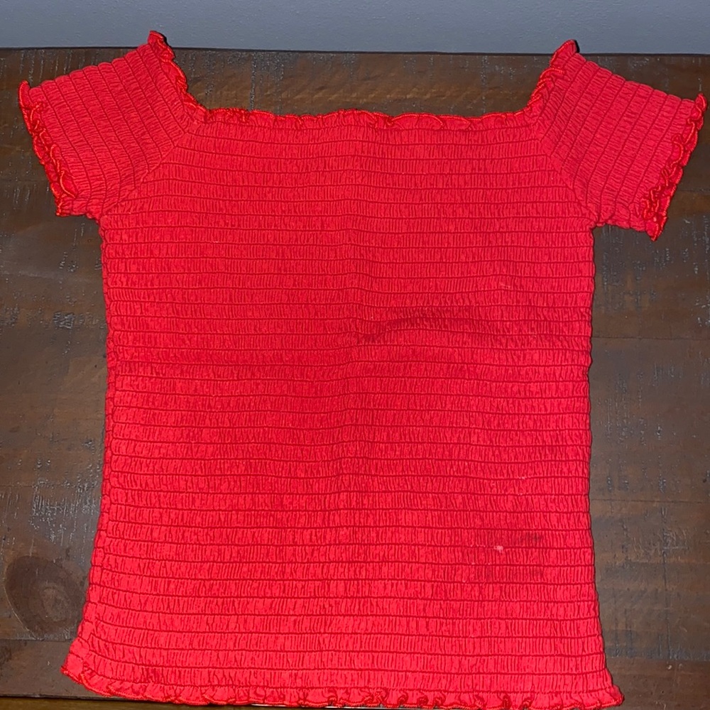 Hollister red smocked crop top. Like new. Size small.